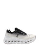 WHITE/BLACK